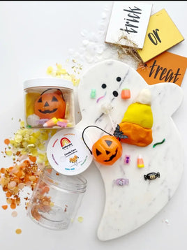 Earth Grown Playdough - Trick Or Treat Kit